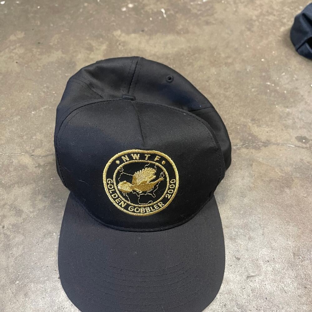 Vintage NWTF Golden Gobbler 2000 snapback cap in black